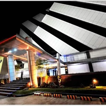 Robinland Residences - Hostel